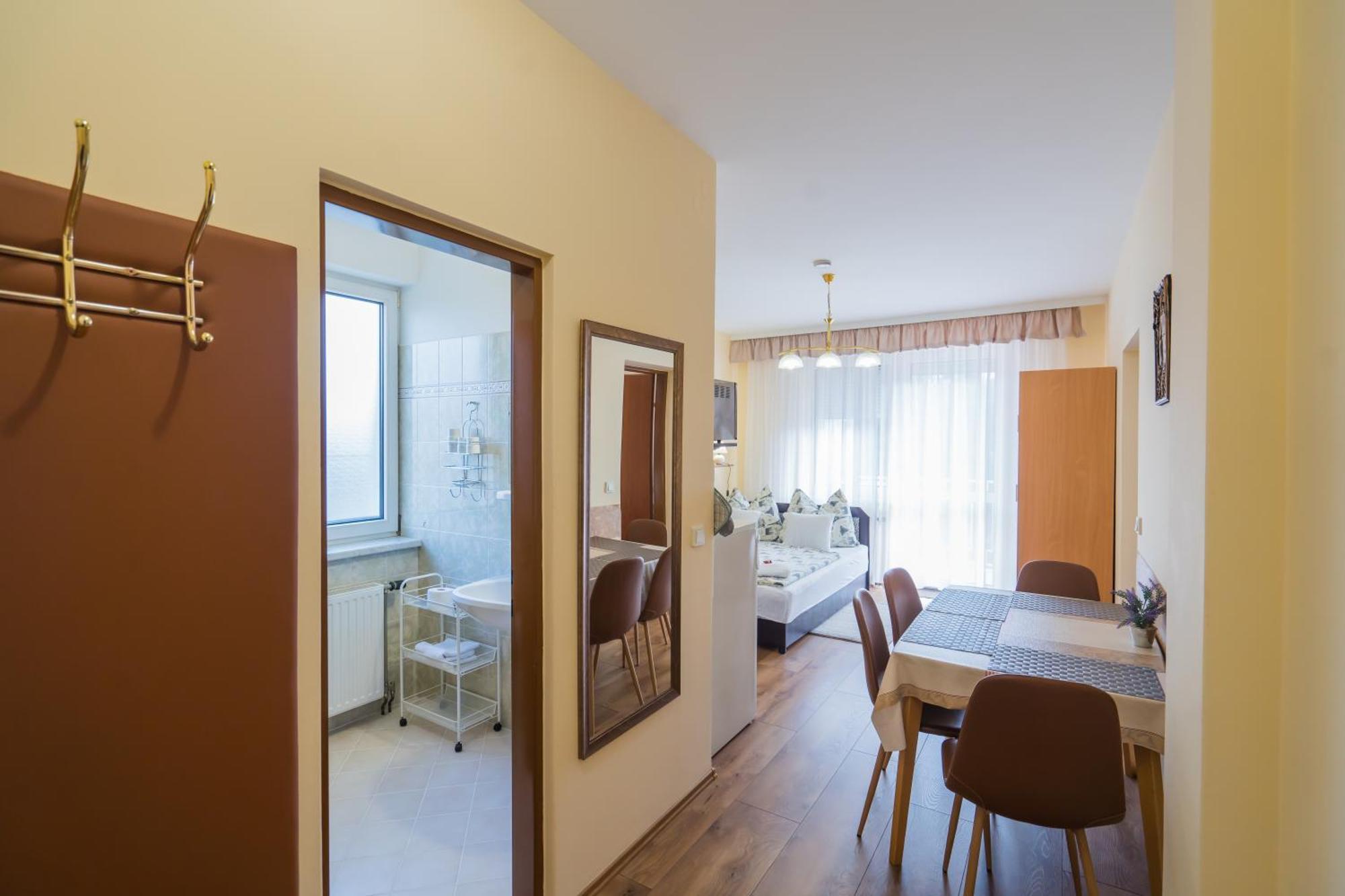 Korponyi Villa Siófok Buitenkant foto