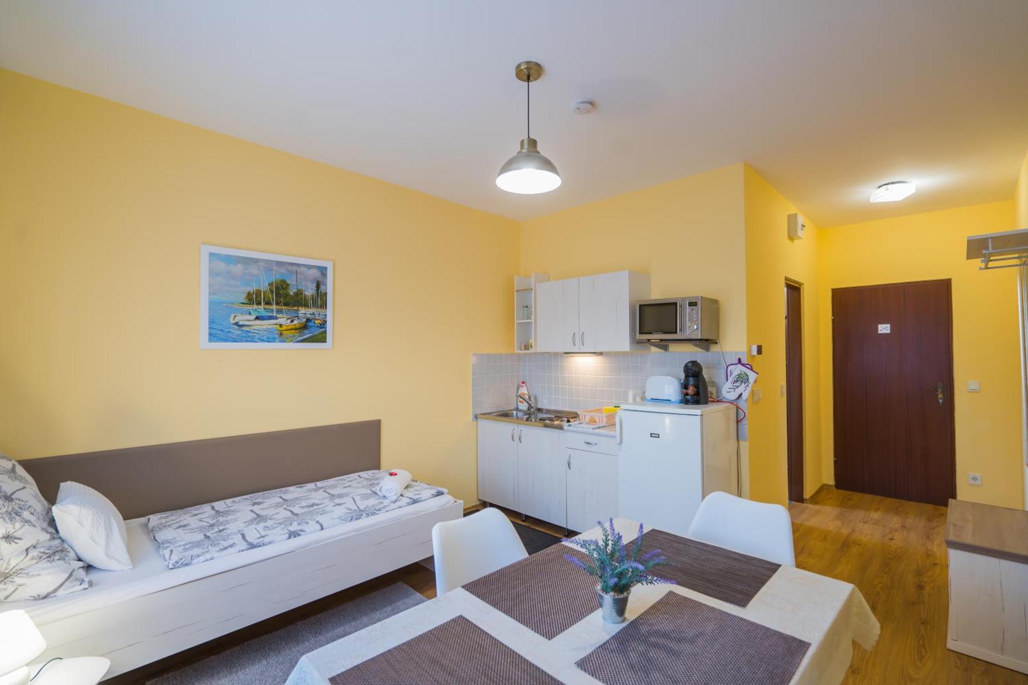Korponyi Villa Siófok Buitenkant foto