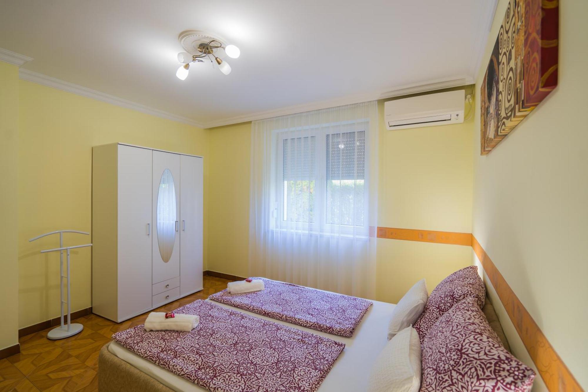 Korponyi Villa Siófok Buitenkant foto